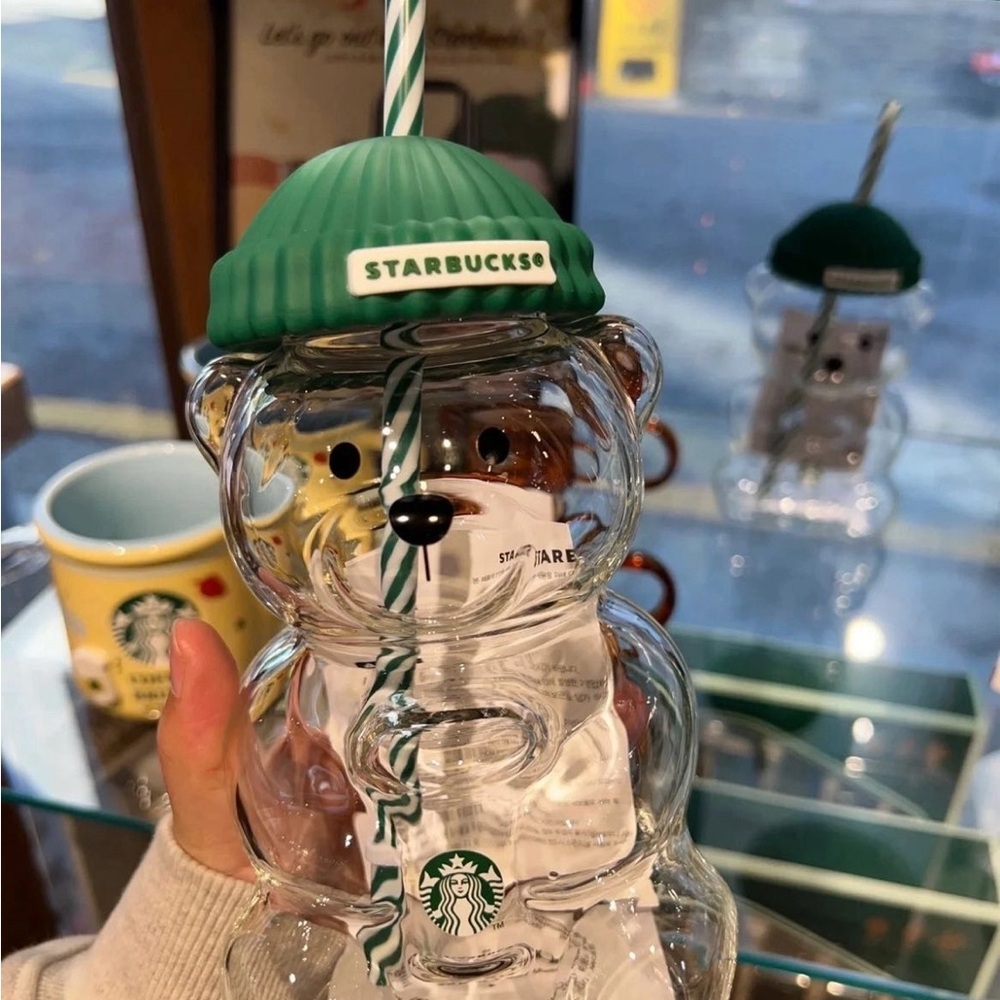 Starbucks Bearista Bear Clear Cold Cup 20 oz Green Lid & Straw - Picture 4 of 9